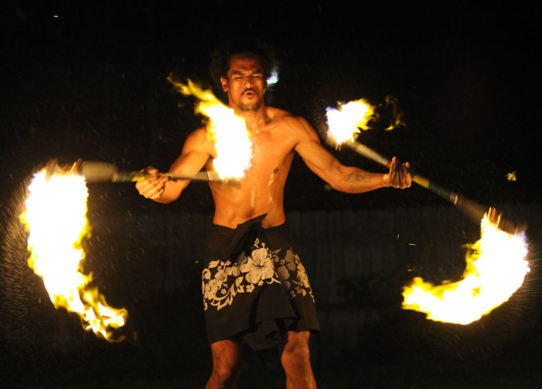 Fort Hood holds Luau party